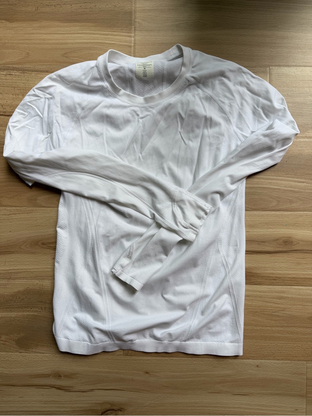 Athleta Long Sleeve performance Crew Neck Top